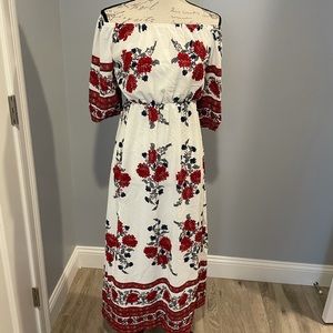 Women’s Cupshe Off Shoulder Floral Maxi Coverup